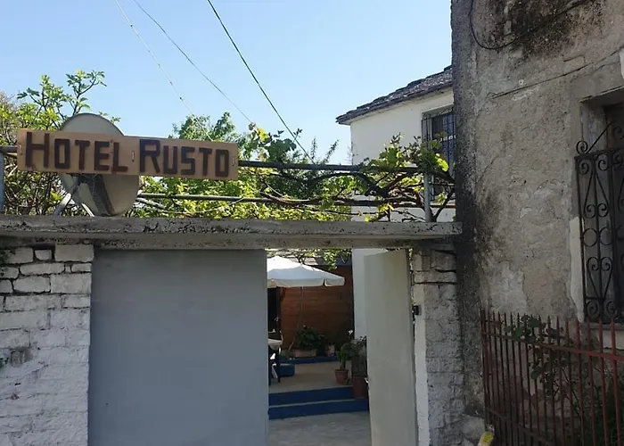 Rusto Gjirokastër